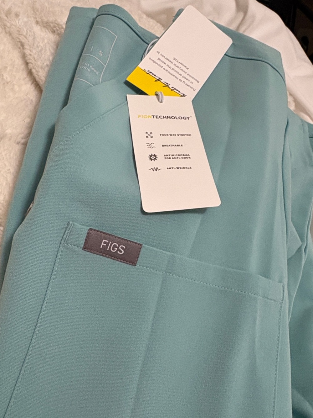 FIGS Women's Caterina one pocket top S po6717